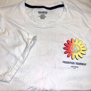 Hollister Tshirt